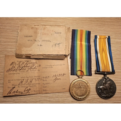 157 - Boxed WWI medal pair presented to 141228 Gnr. R.W. Dunger. R.A.