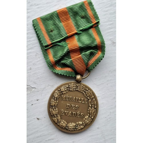 183 - France WWI escaped prisoner medal