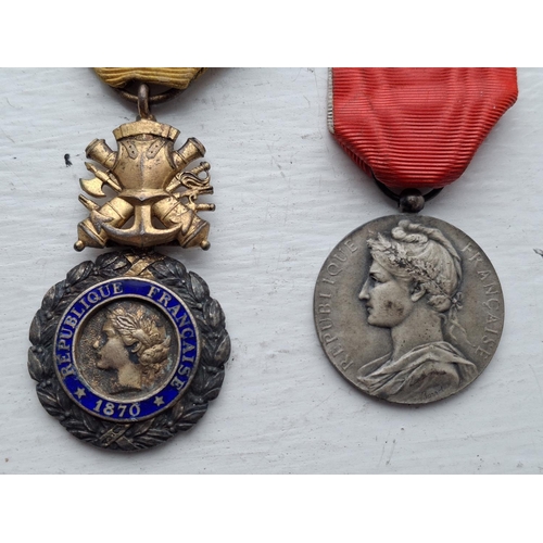 194 - Two France WWII 1944 Honour & Conduct medals (2)