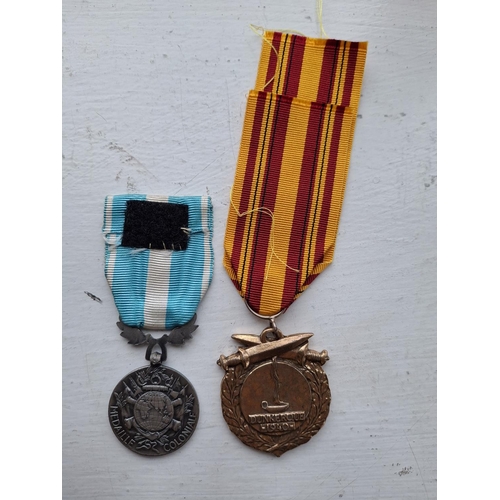 199 - 2 France medals, WWII Dunkirk commemorative together with a WWII France colonial medal (2)