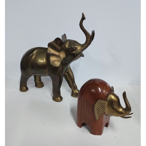 241 - A large, fine quality brass elephant and another (2)