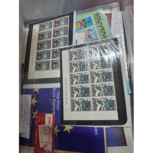 315 - Box of unsorted 20thC British and world stamps, booklets, FDCs etc (Qty)