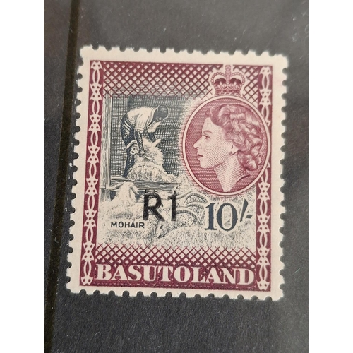 329 - QEII 1954 Rhodesia & Nyasaland used set 1/2d to £1 (good values) together with a QEII unused 1961 10... 