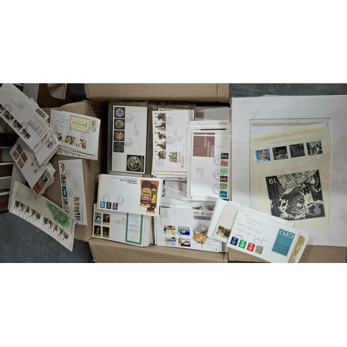 334 - Large box, crammed full of GB QEII FDCs mainly 1980s and 1990s, som2 1970s and possibly early 2000s,... 