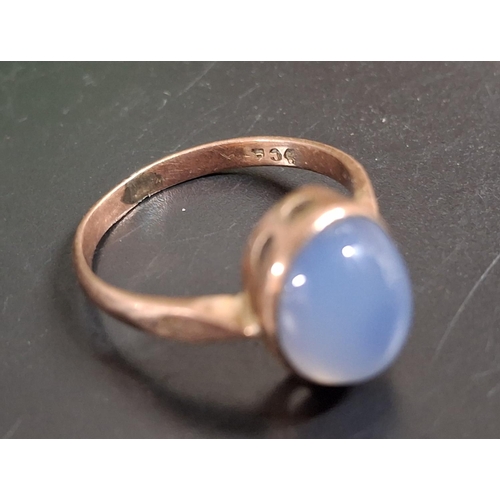 18 - Antique Rose gold ring with Moonstone cabochon,

1.8 grams gross