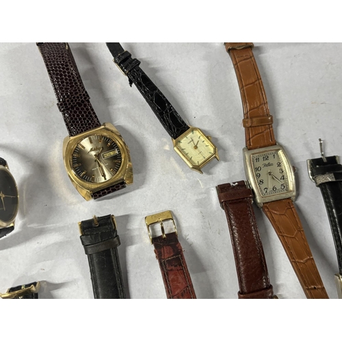 30 - Small collection of Leather strapped watches including Pulsar and Sekonda