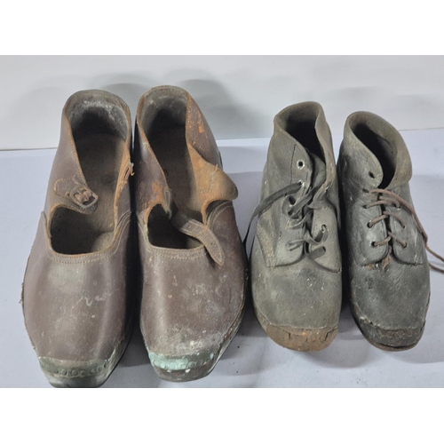 193 - Four pairs of antique clogs (4)