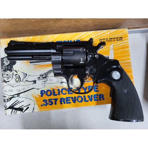 200 - Boxed Blank firing police type .357 revolver