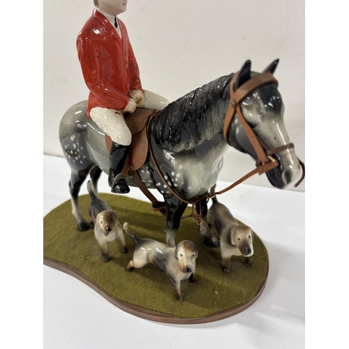 338 - Rare, Beswick Huntsman with huntdogs on dapple Grey Horse