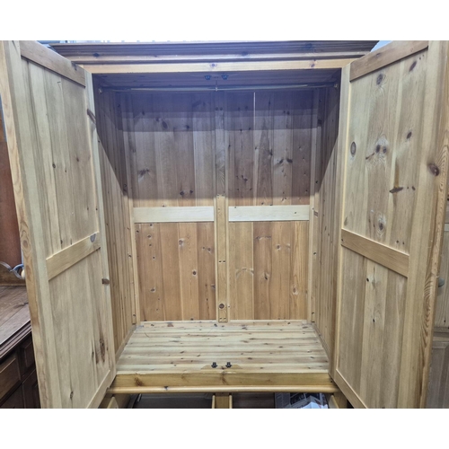 445 - Pine wardrobe