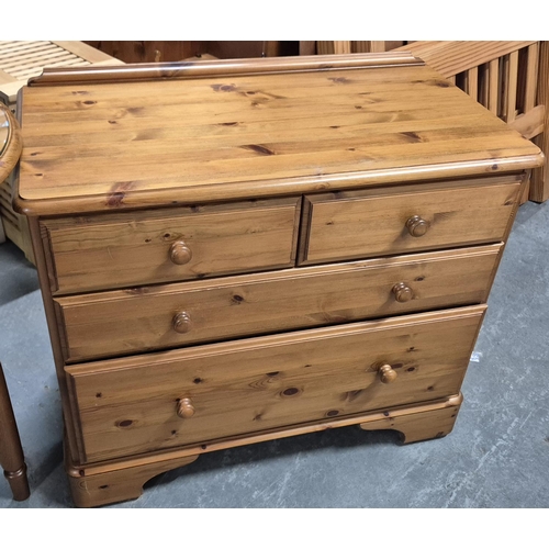 464 - Pine bedroom furniture set to comprise a pair of Pine bedside tables, a Pine set of drawers and a la... 