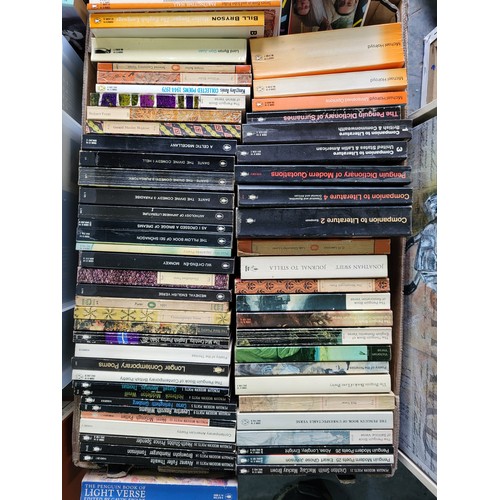 362 - Large collection of various Penguin books (Qty)