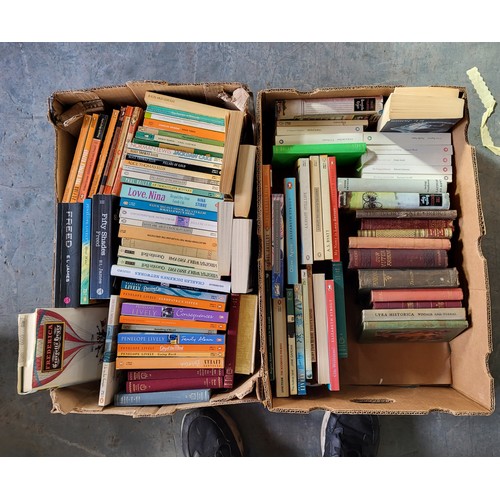 366 - Collection of various penguin books along with some 19thc novels (Qty)