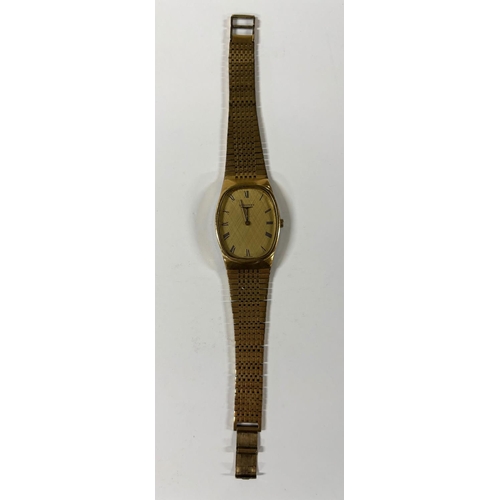 138 - Gents vintage Longines watch with gold plated mesh strap