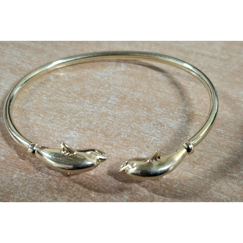 57 - Fine quality 585 stamped (14kt) yellow gold ladies 