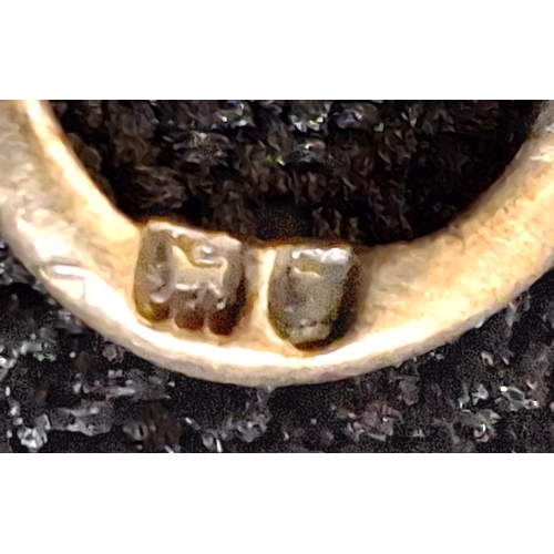 25 - Early 20thC, hallmarked London silver belt buckle,

32.5 grams
