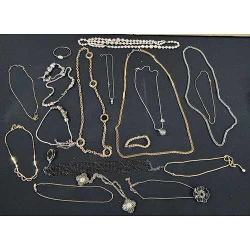 49 - Collection of chains some gold and silver coloured