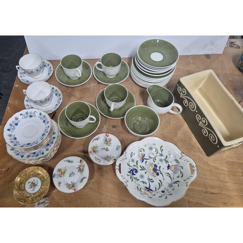 472 - Susie Cooper and Coalport tea sets etc (Qty)