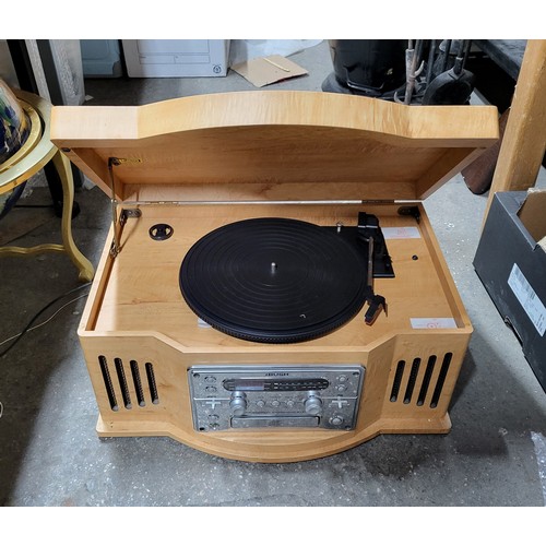 370 - Bush radio with CD player and turtable