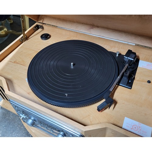 370 - Bush radio with CD player and turtable