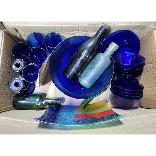 376 - Collection of mostly blue glass, including bottles, bowls etc (Qty)