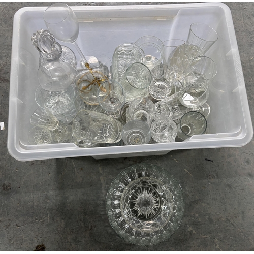 386 - Box of glassware including very nice Decanter