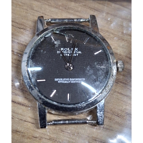 135 - Two watches, a ladies vintage Seconda dress watch and another, branded watch without a strap (2)