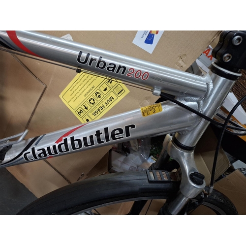 411A - Claud Butler Urban 200 mountain bike with a Tioga saddle