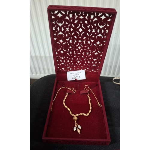 1 - Boxed, ladies gilt metal decorative necklace
