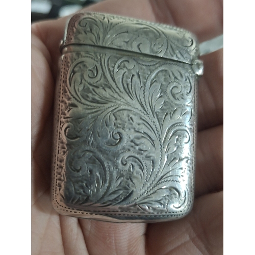 Lot 51        