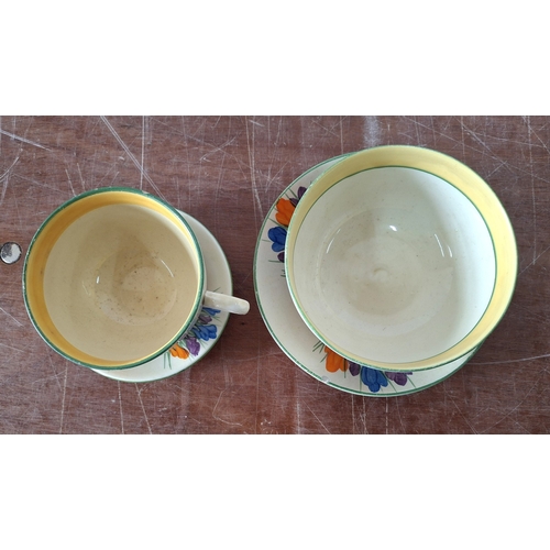 443 - A Clarice Cliff, Newport Pottery, Crocus pattern dessert bowl and associated plate from Wilkinson's,... 