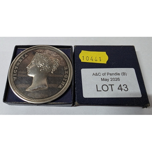 Lot 43        