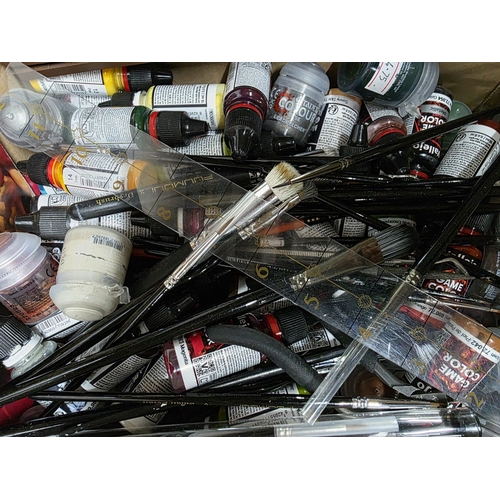 90 - Large selection of various paints & accessories for making & painting Lord of the Rings/Warhammer fi... 