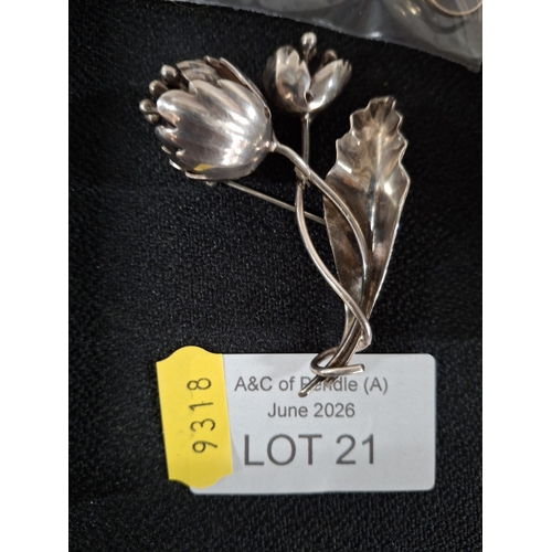 Lot 21        