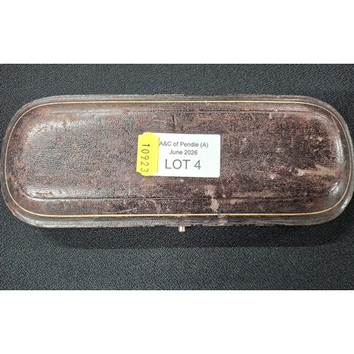 Lot 4         