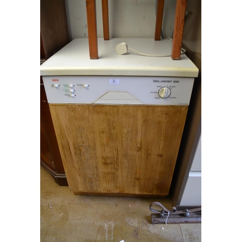 29 - AEG 4040 Dishwasher (w58cm)