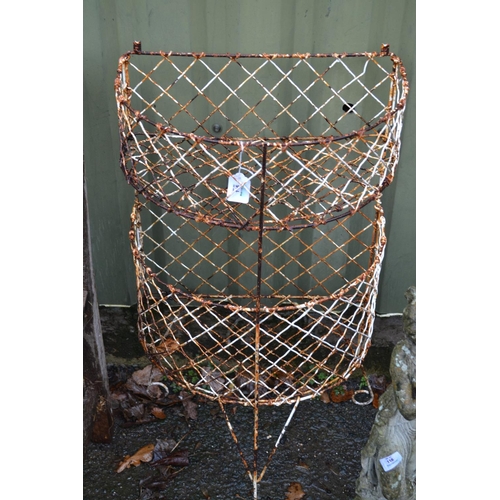 103 - 2 Tier Metal Wire Garden Stand