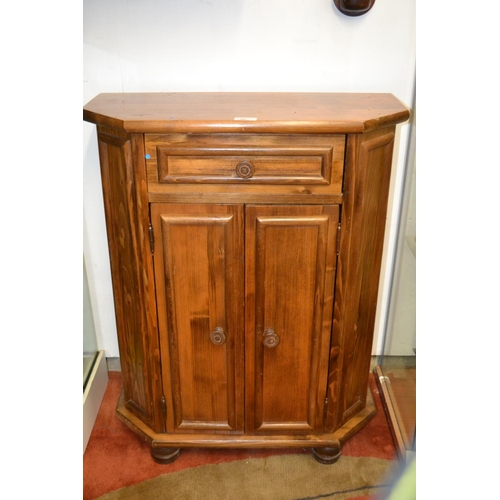 480 - Pine Cupboard Unit (60cm d27cm h78cm)