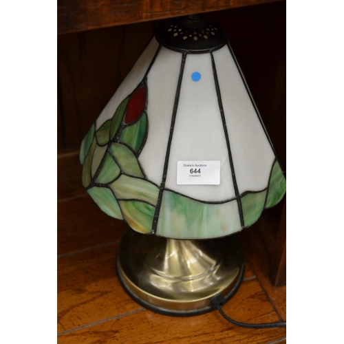 644 - Tiffany Style Table Lamp