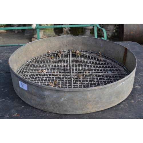 115 - Garden Sieve