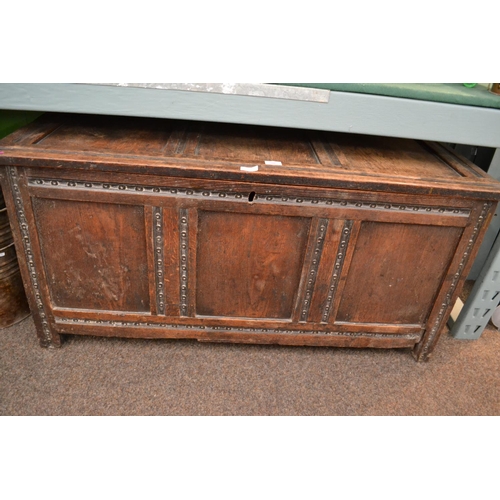 219 - Large Oak Coffer (W4ft x D21