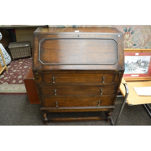 246 - Oak Bureau