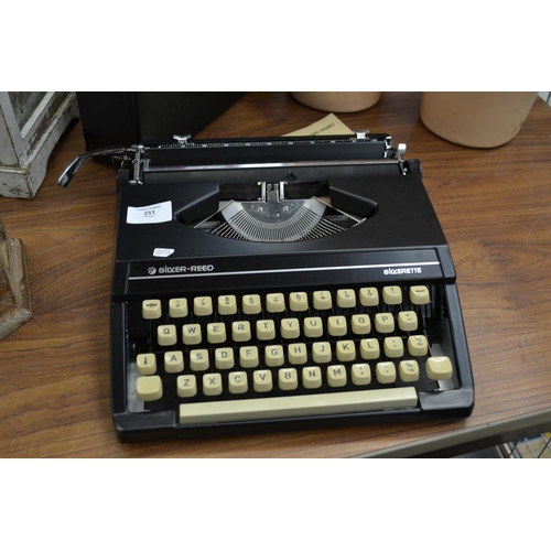 251 - Silver - Reed Silverette typewriter