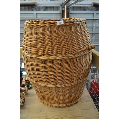 267 - Wicker laundry basket