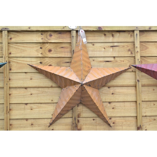14 - Galvanised 5 Pointed Star (70cm length) in 3D Design. Ribbed metal with aged look. With hanger. Yell... 