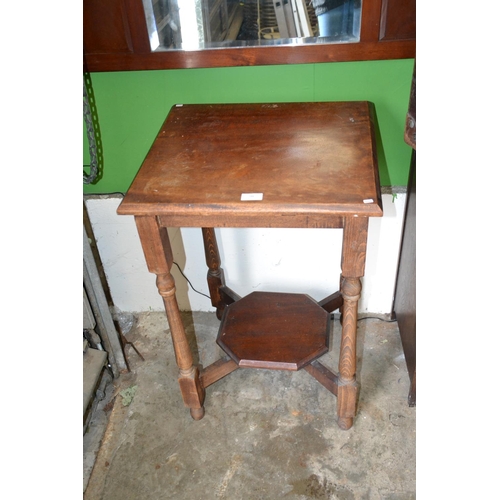 188 - Oak Occasional table on turned legs