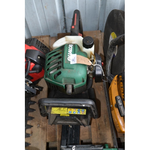 106 - Qualcast petrol hedge trimmer