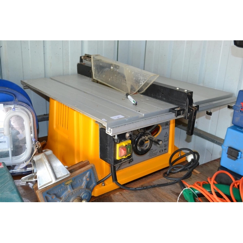 93 - JCB Sitemaster table saw