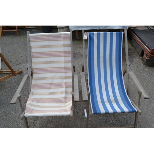 221 - Pair of deck chairs