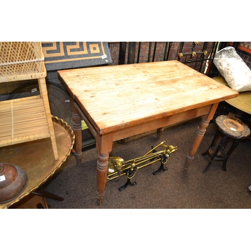 317 - Scrubbed pine kitchen table